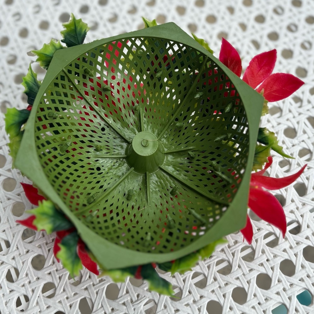 70's Christmas Poinsettia Table Decor - Christmas Kitsch Decoration - Xmas Decor - Picture 3 of 12